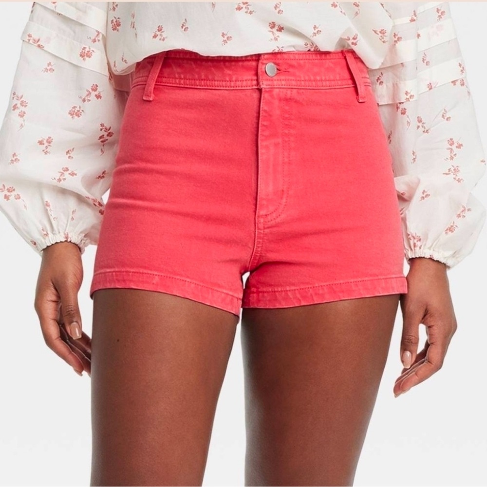Universal Thread Shorts Women’s Red High Rise Sailor Denim Fitted Hip size 8, 10